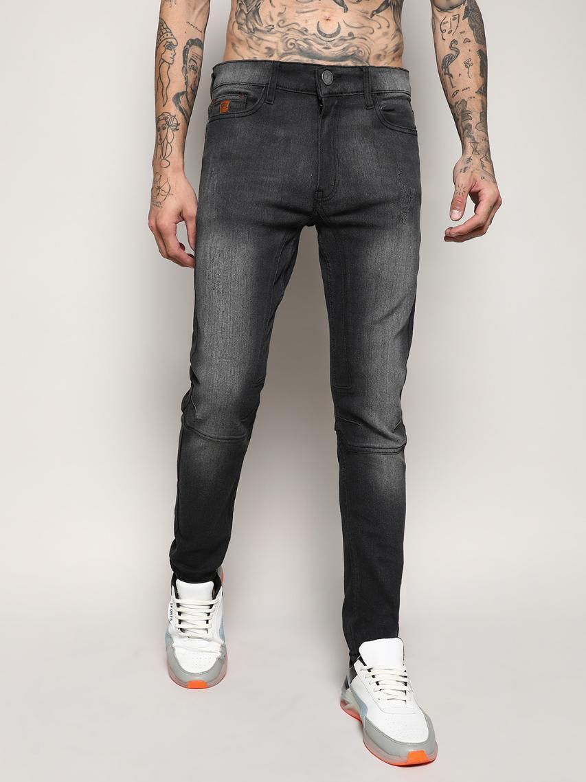 Campus Sutra Men's Self-Design Patched Stitched Denim Jeans