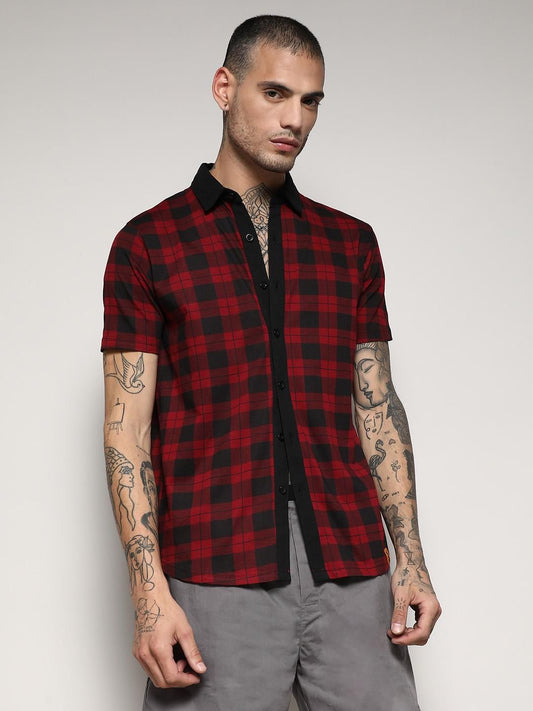 Campus Sutra Men's Red & Black Tartan Plaid Casual Shirt